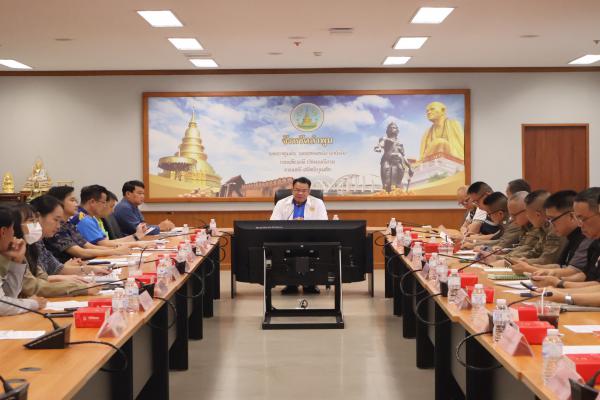 การประชุมซักซ้อมความเข้าใจในการปฏิบัติงานตามโครงการเร่งรัดการดำเนินงานแก้ไขปัญหาสถานะบุคคลให้แก่บุคคลที่อพยพเข้ามาอยู่ในราชอาณาจักรเป็นเวลานาน ฯ